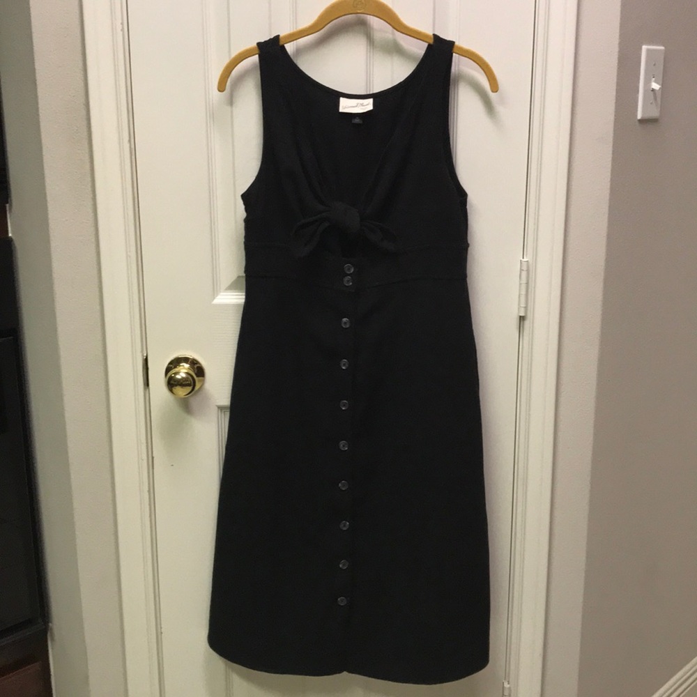 Universal Thread black linen bland dress. Size M